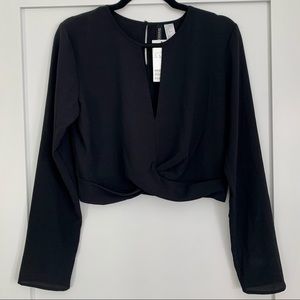 NWT! - H&M - Black Long-sleeve Cropped Top